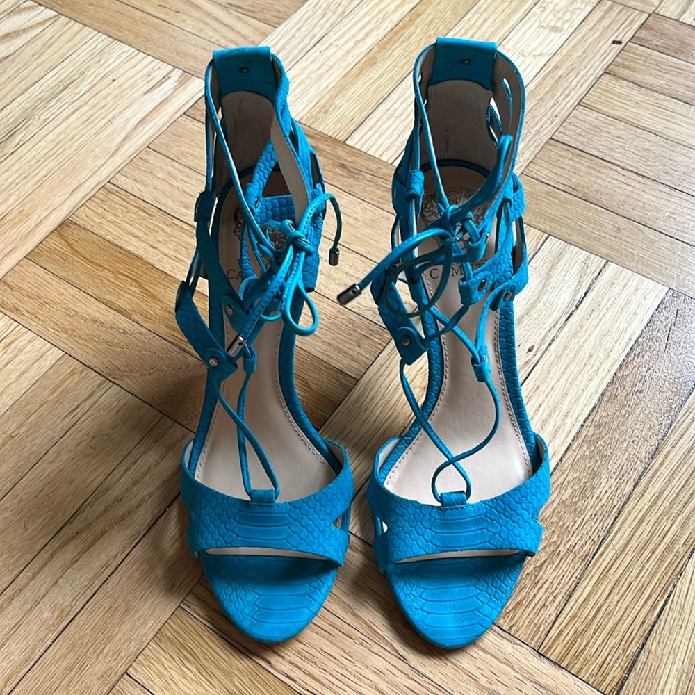 Vince Camuto Aqua/Teal Strappy Heels size 8M